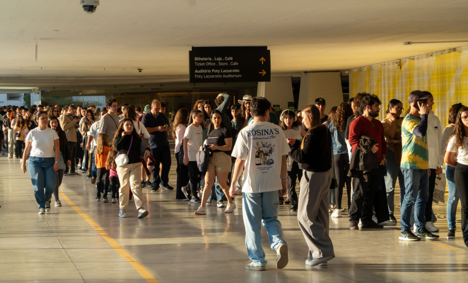 Após receber público 5 vezes maior que o normal, MON vai estender horário em julho