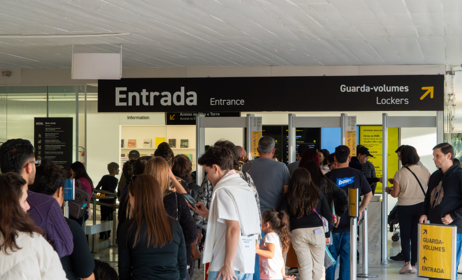 Após receber público 5 vezes maior que o normal, MON vai estender horário em julho