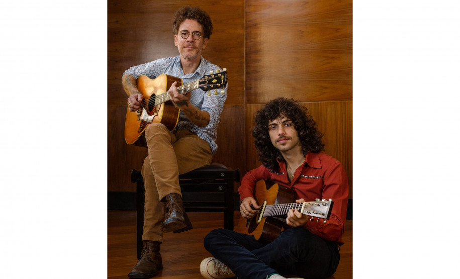 Teatro Guaíra recebe "Voz e Violão" do Nando Reis em apresentação acústica