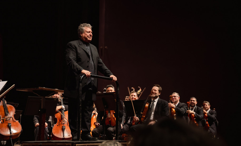 Orquestra Sinfônica emociona Guairão com Strauss e convidados internacionais