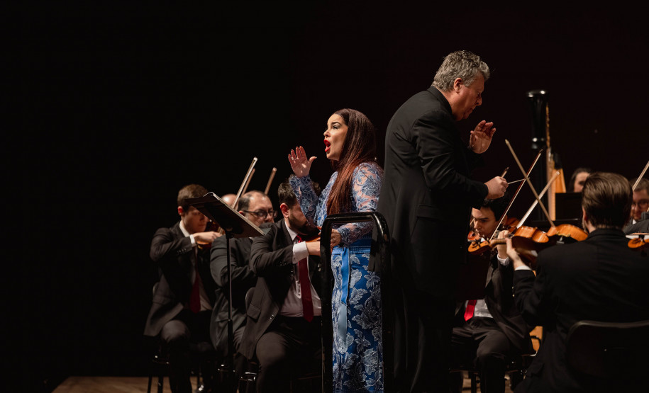 Orquestra Sinfônica emociona Guairão com Strauss e convidados internacionais