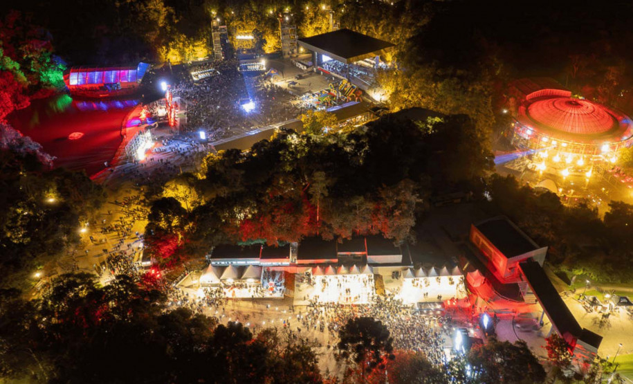 Entre letras e histórias: turismo literário do Paraná é cada vez mais reconhecido