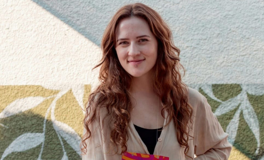 Alunos da Academia Alfredo Andersen são selecionados para o 8.º Salão de Artes Visuais de Pinhais - “Cicatriz” - Ana Montrucchio Ilkiu