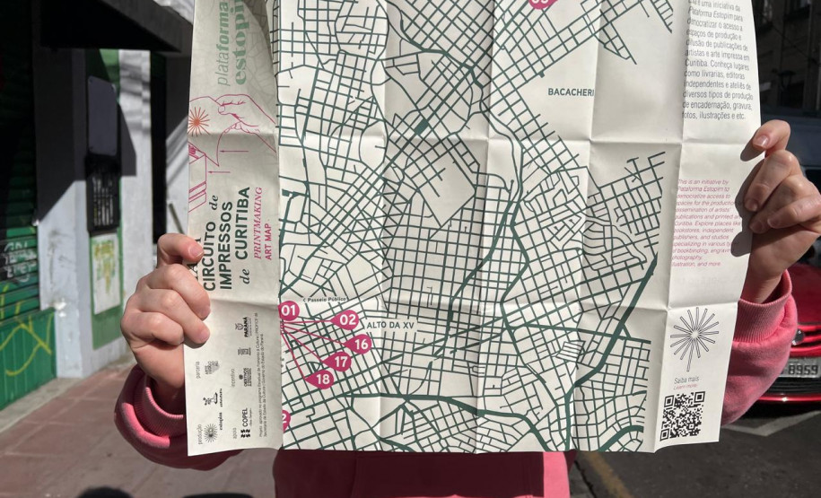 Com apoio do Profice, Plataforma Estopim promove visitas guiadas a ateliês e livrarias na região central de Curitiba
