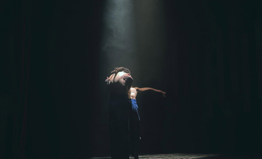 Balé Teatro Guaíra lota apresentações em Jacarezinho e emociona público do 20º EnCena