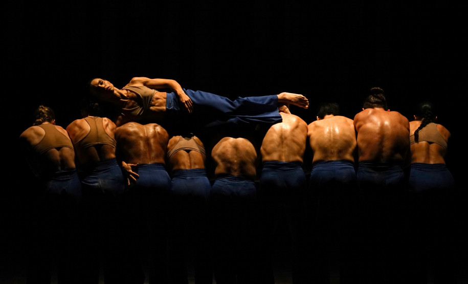 Balé Teatro Guaíra conquista sua primeira indicação nacional ao Prêmio APCA - Fotos da apresentação do grupo em São Paulo, nos dias 12 e 13 de julho