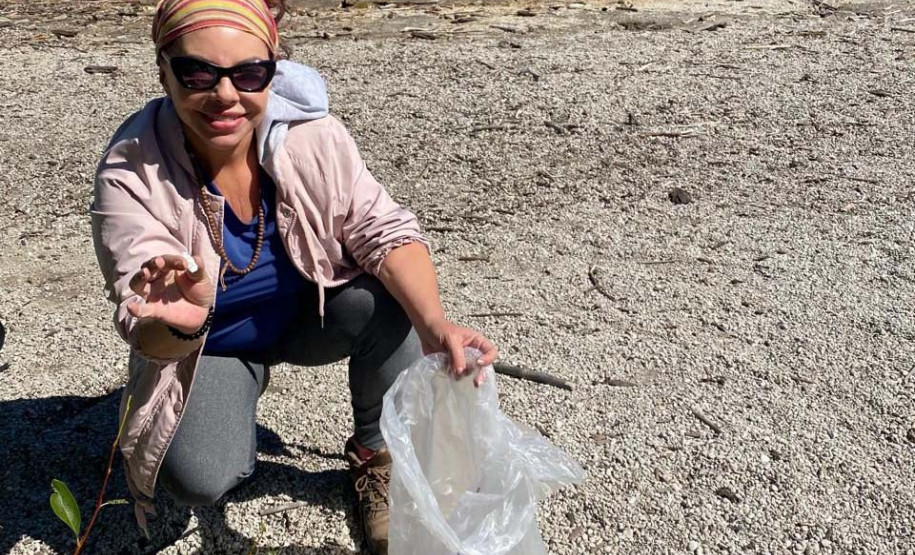 Inara Vidal Passos lança na terça no Museu Alfredo Andersen guia para uso de argila silvestre