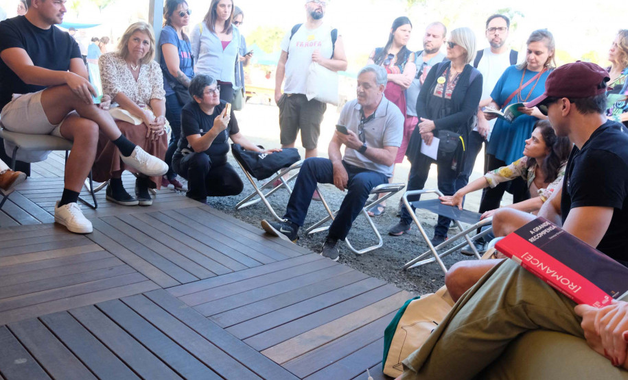 Na Flip, Biblioteca Pública do Paraná lança 81 livros de autores paranaenses com distribuição gratuita