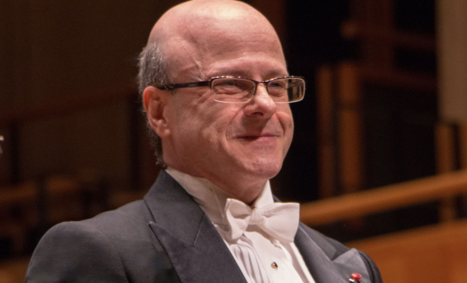 Orquestra Sinfônica do Paraná traz obras de Manuel de Falla e Piotr Tchaikovsky ao palco do Guairão neste domingo (24) -