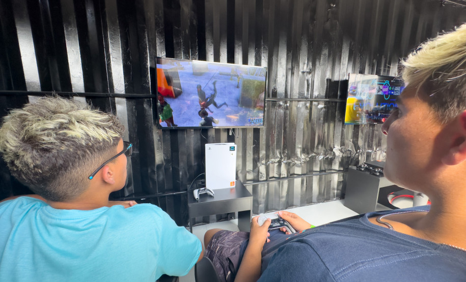 MIS-PR | Oficina de games e visita guiada noturna integram a programação de atividades gratuitas em agosto no MIS-PR