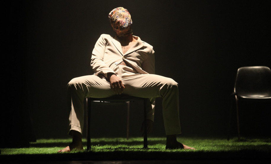 Balé Teatro Guaíra lança novo espetáculo simultaneamente em Curitiba e na Dinamarca