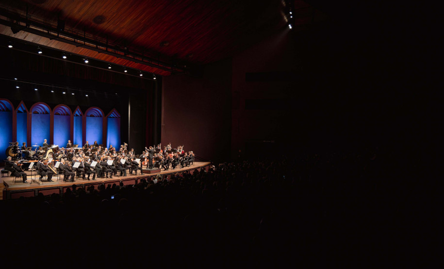Concerto da Orquestra Sinfônica do Paraná (OSP) em homenagem ao compositor Sergei Prokofiev. Sob a regência do maestro convidado Christian Vásquez, e com participação do solista Guido Sant’Anna, o programa reuniu duas das mais importantes obras do século 20: o Concerto nº 2 para Violino e a Sinfonia nº 5 em Si bemol maior