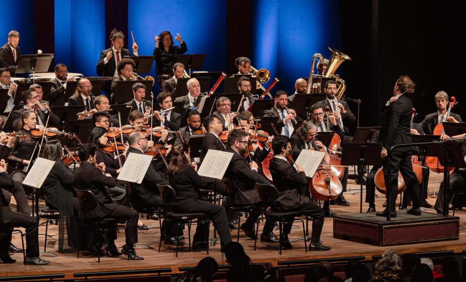 Concerto da Orquestra Sinfônica do Paraná (OSP) em homenagem ao compositor Sergei Prokofiev. Sob a regência do maestro convidado Christian Vásquez, e com participação do solista Guido Sant’Anna, o programa reuniu duas das mais importantes obras do século 20: o Concerto nº 2 para Violino e a Sinfonia nº 5 em Si bemol maior