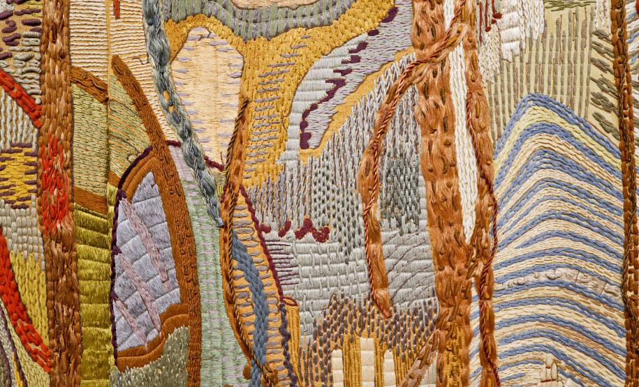 MON promove oficina de bordado com inspiração na mostra “Re-Selvagem”