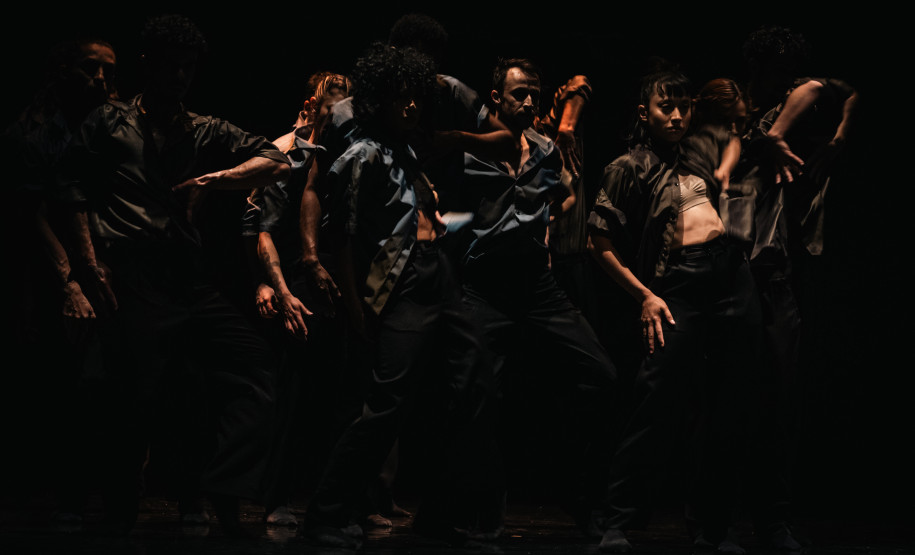 Turnê do Balé Teatro Guaíra leva dança contemporânea a Arapongas e Jacarezinho