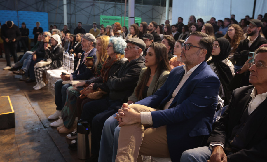 Masterclass com arquiteto Solano Benítez nesta sexta-feira (05) sobre o projeto arquitetônico do Centre Pompidou Paraná, em Foz do Iguaçu. Foto: Geraldo Bubniak/AEN