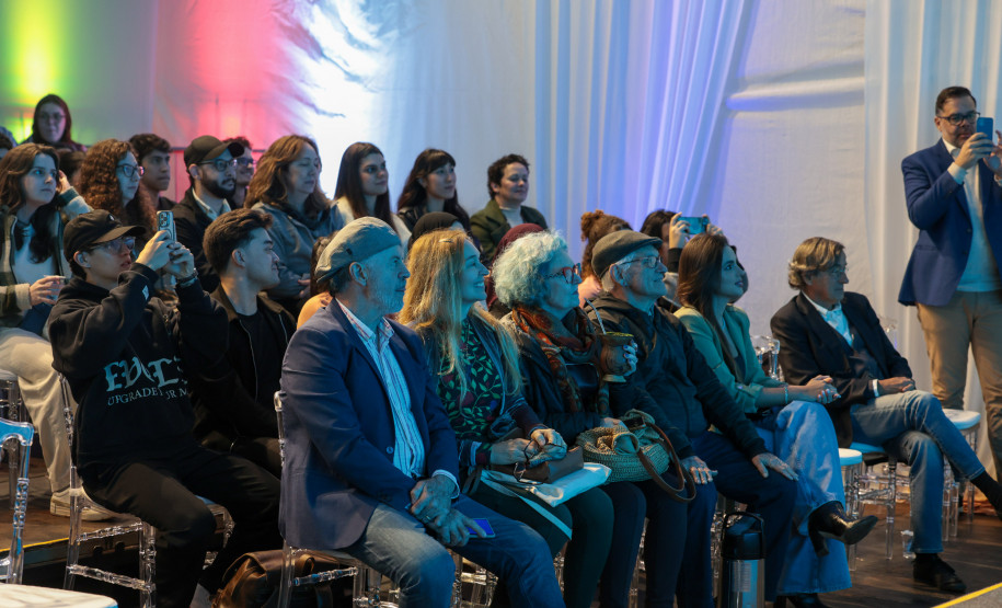 Masterclass com arquiteto Solano Benítez nesta sexta-feira (05) sobre o projeto arquitetônico do Centre Pompidou Paraná, em Foz do Iguaçu. Foto: Geraldo Bubniak/AEN