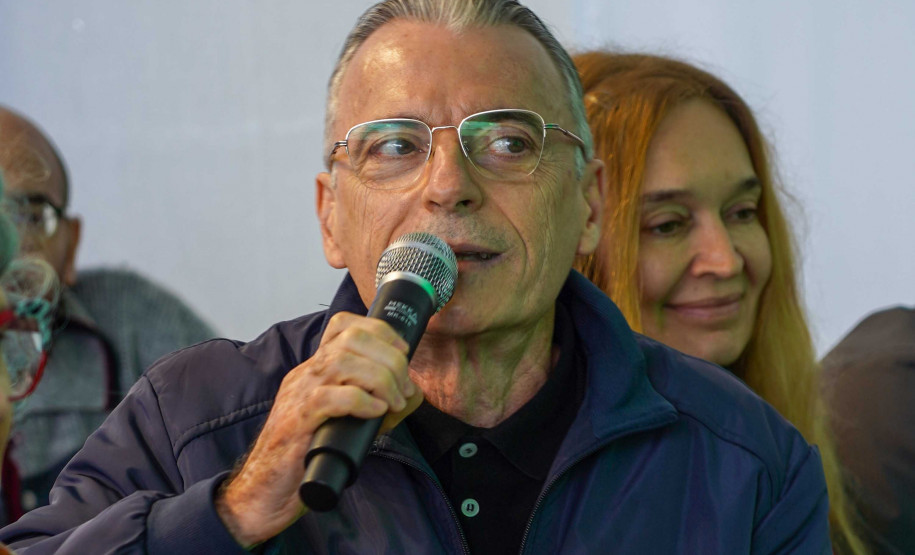 Comunidade de Foz participa de encontro com equipe do Centre Pompidou Paraná para debater novo museu