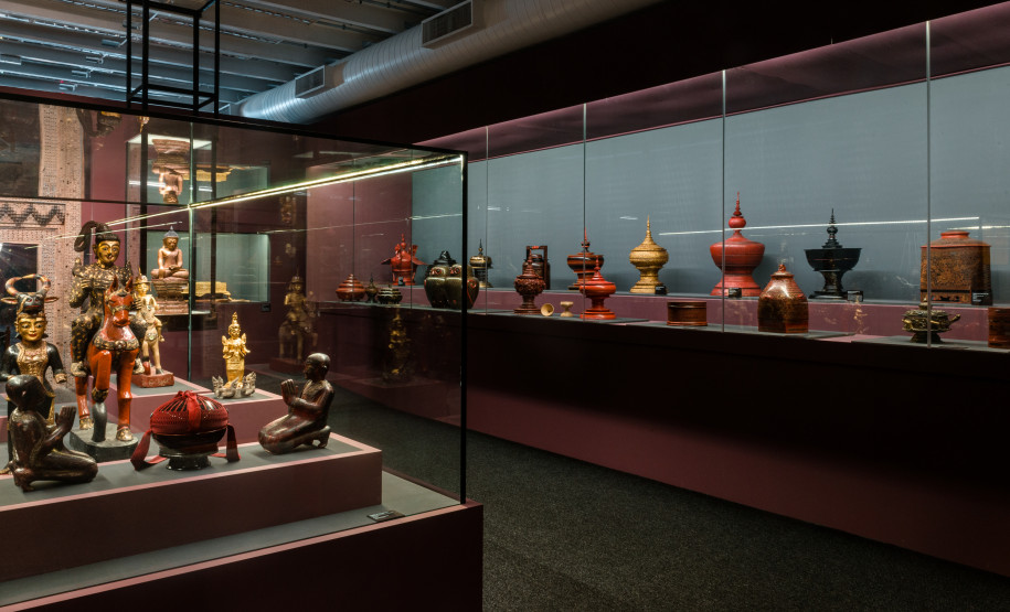 Arte para Maiores promove atividade sobre a coleção asiática