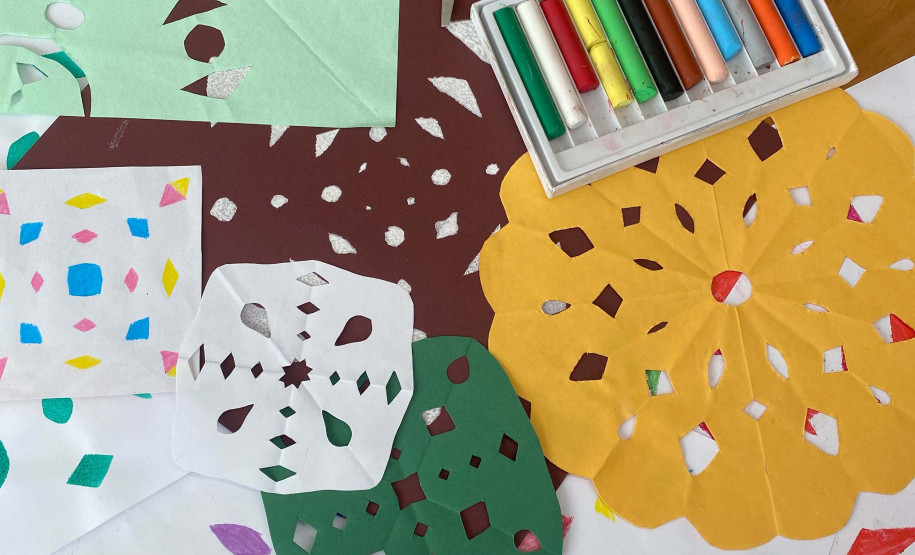 Museu Oscar Niemeyer (MON) - Oficina | Mandalas de Papel – Na próxima quarta-feira (17), às 10h30 e às 14h30 (com Libras), acontece a oficina de Mandalas de Papel. Tendo como inspiração as mandalas presentes na coleção asiática do MON, o público poderá produzir mandalas por meiodo recorte de papel