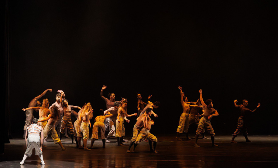 Balé Teatro Guaíra apresenta espetáculos gratuitos em Londrina e Ibiporã, em outubro