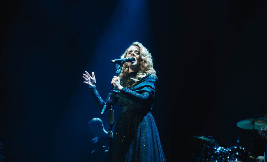 Teatro Guaíra receberá tributo a Adele no dia 12 de setembro