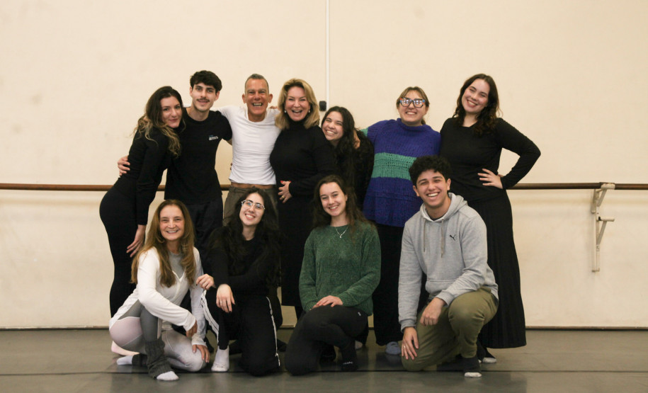 Consciência corporal: Teatro Guaíra abre inscrições para curso gratuito em Arapongas