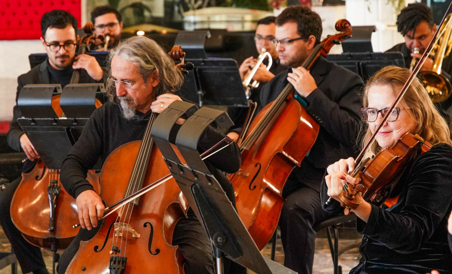 Orquestra Sinfônica do Paraná encanta público em primeira apresentação em Colombo