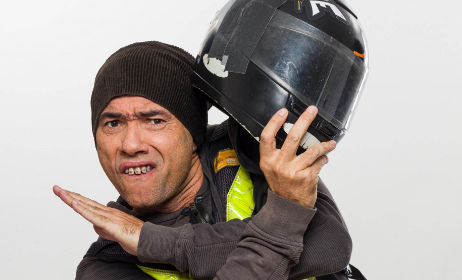 Marco Luque reúne quatro personagens icônicos em apresentação no Guairão