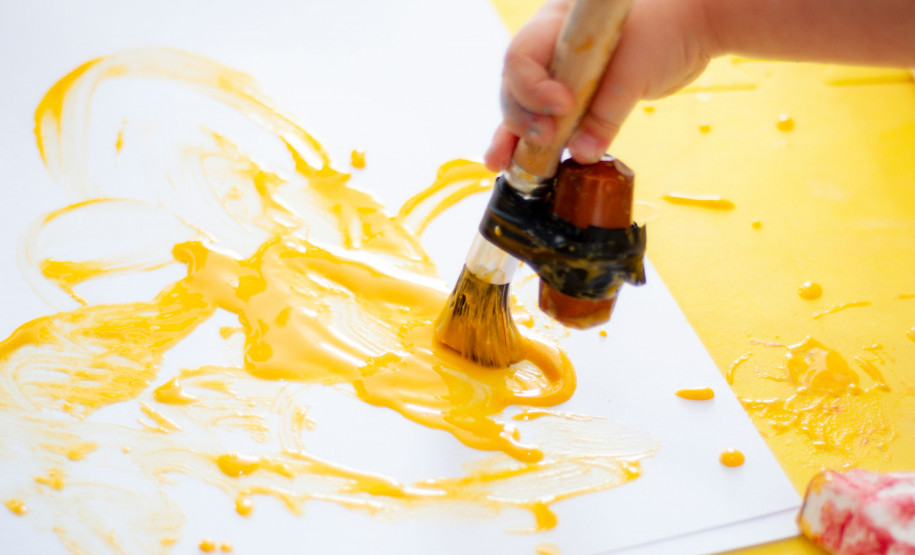 MON realiza oficina sensorial com tema de arquitetura para bebês de 1 a 2 anos