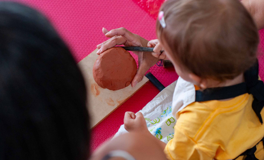 MON realiza oficina sensorial para bebês de 2 a 3 anos