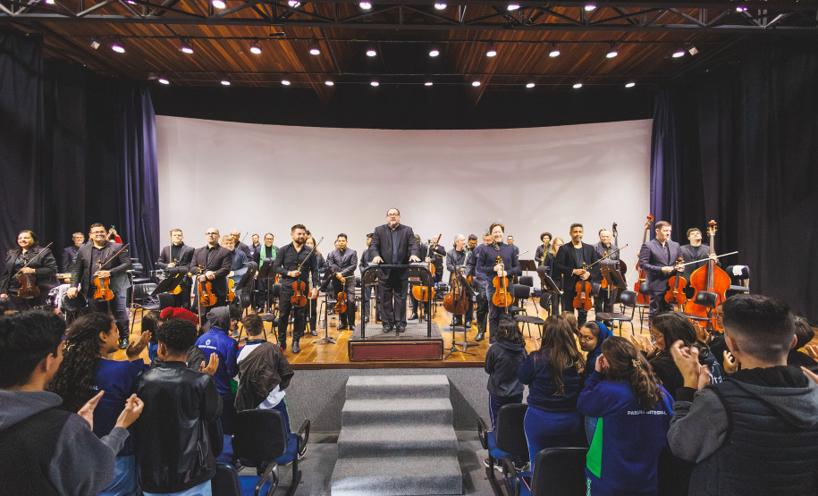 Orquestra Sinfônica do Paraná atrai 800 pessoas a concertos em Campina Grande do Sul