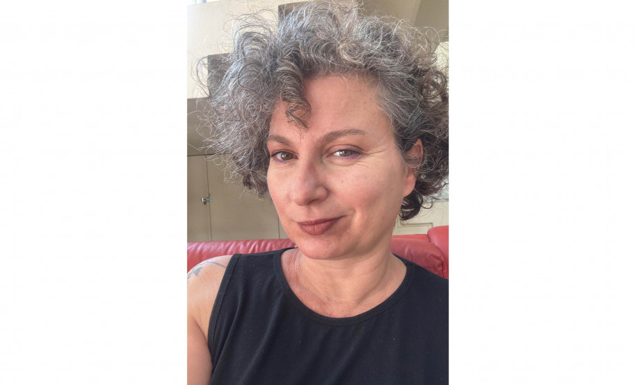 Museu de Arte Contemporânea do Paraná (MAC Paraná) - Primavera dos Museus | “Entre ruínas: arte diante da crise climática” – Com Paloma Bianchi e Mateus Scota – Nesta ação da Primavera dos Museus, a atividade que acontece na quinta (25), das 14h às 16h, propõe dois movimentos.