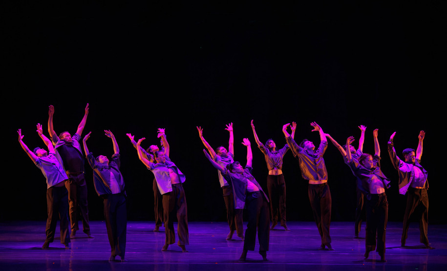Balé Teatro Guaíra: duas noites de casa cheia marcam sucesso de V.I.C.A. e Stol no Guairinha