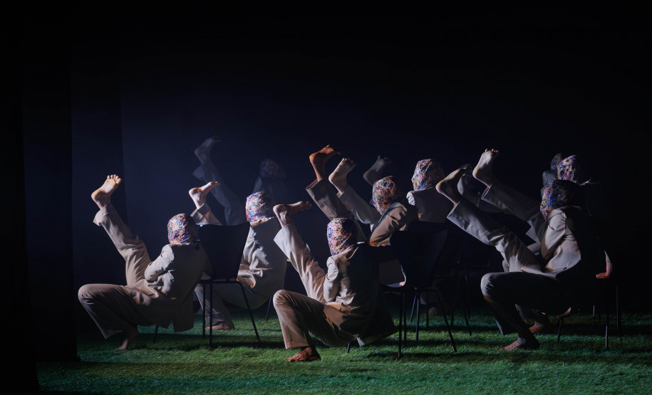 Balé Teatro Guaíra: duas noites de casa cheia marcam sucesso de V.I.C.A. e Stol no Guairinha