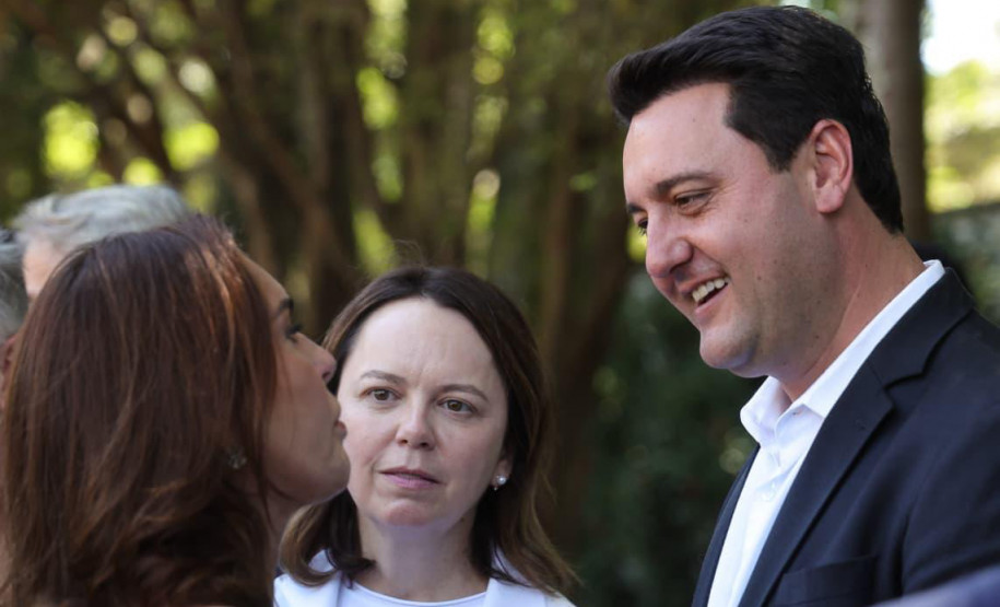 O governador Carlos Massa Ratinho Junior recepcionou nesta quarta-feira (3), em São Paulo, o presidente do Centre Pompidou, Laurent Le Bon, que chega ao Brasil para o início das ativações do Centre Pompidou Paraná, que acontecem nesta semana em Foz do Iguaçu