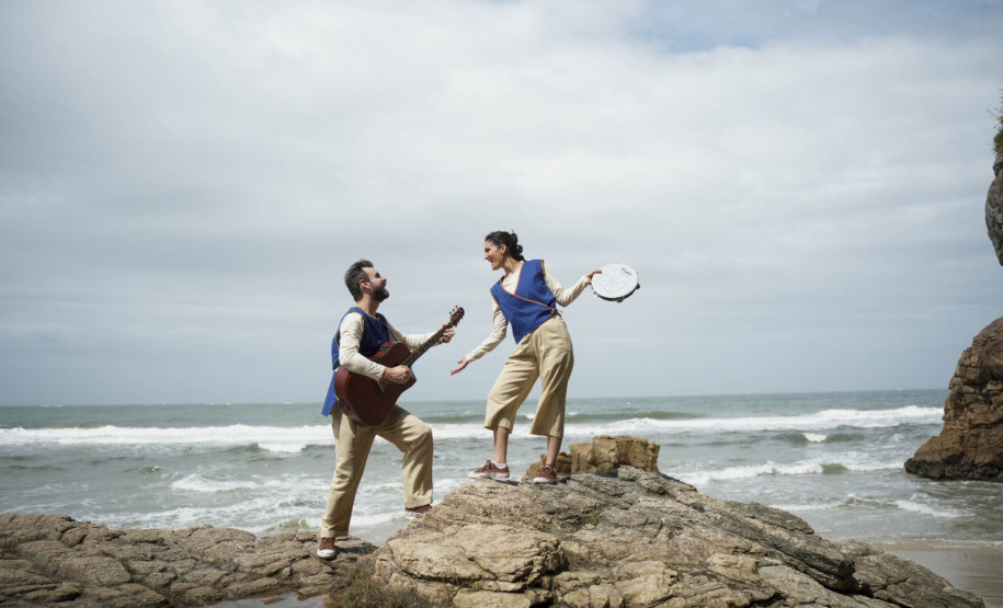 Projeto sobre preservação de oceanos e cultura caiçara acontece em cidades litorâneas até outubro