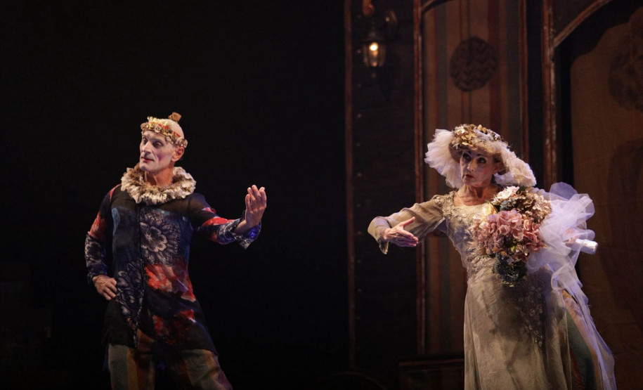 Com teatro lotado, G2 Cia. de Dança encerra 35º Festival de Cascavel