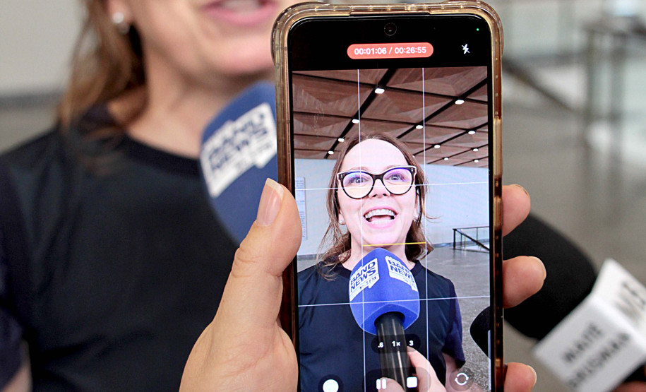 Entrega da reforma do telhado do Teatro Guaíra / parceria da AUDI - Apresentação de Ballet para 600 crianças de escolas públicas.