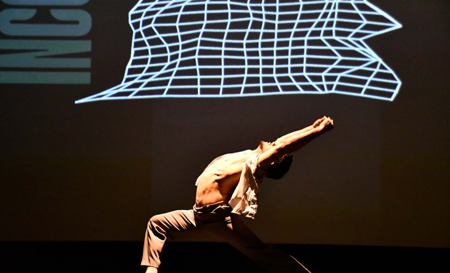 Balé Teatro Guaíra inspira novas gerações em apresentações em Ibiporã