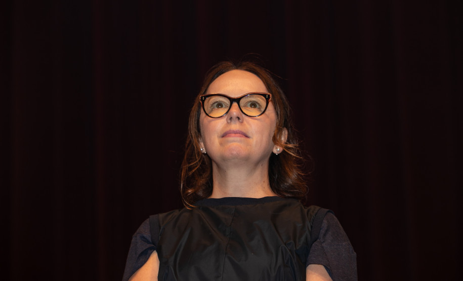 Entrega da reforma do telhado do Teatro Guaíra / parceria da AUDI - Apresentação de Ballet para 600 crianças de escolas públicas.