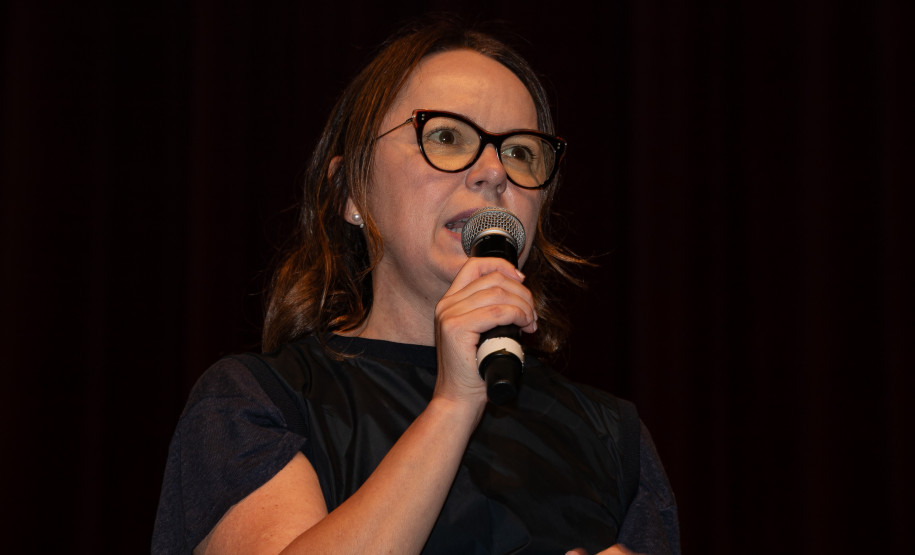 Entrega da reforma do telhado do Teatro Guaíra / parceria da AUDI - Apresentação de Ballet para 600 crianças de escolas públicas.
