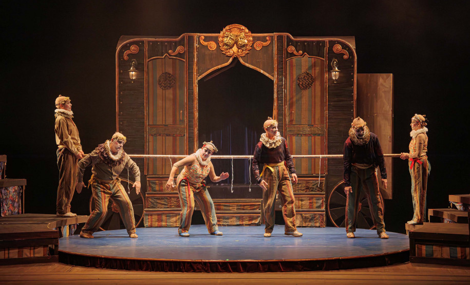 Apresentação G2 Cia de Dança.