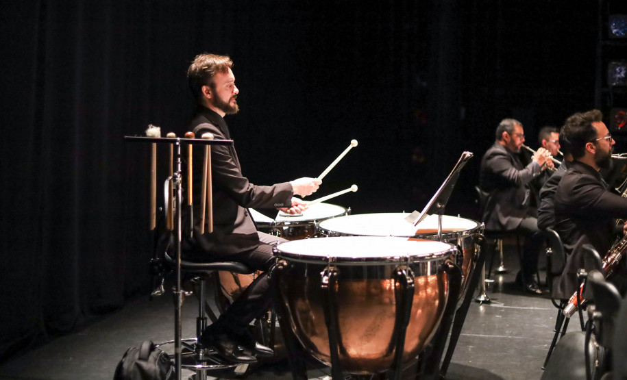 Recepção calorosa do público: Orquestra Sinfônica do Paraná abre o Festival de Música de Maringá