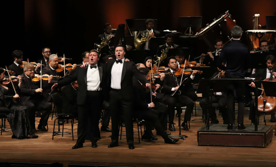 Ópera de Paris e Orquestra Sinfônica do Paraná emocionam Teatro Guaíra lotado