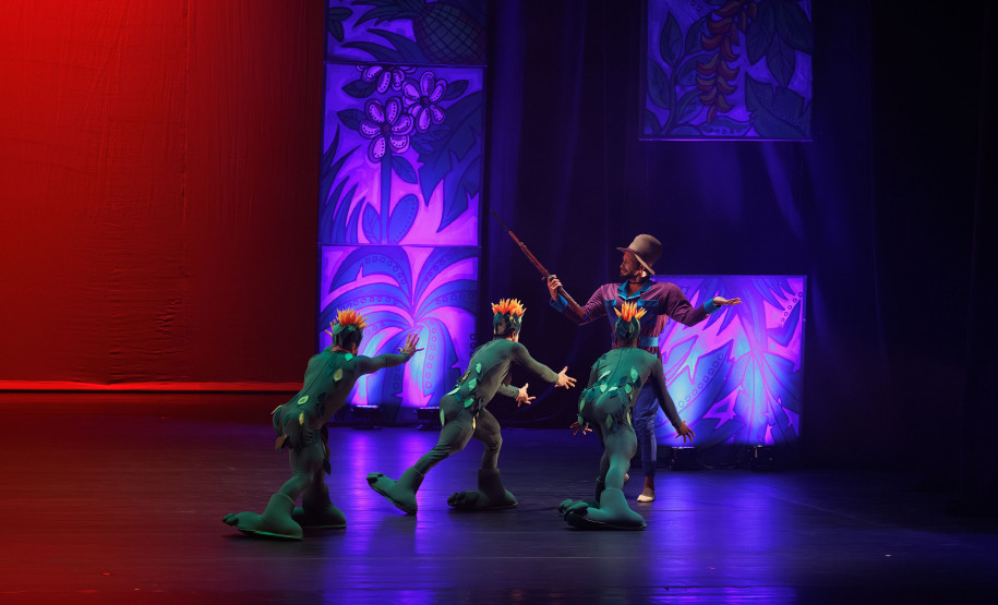 Lendas Brasileiras: crianças se encantam com espetáculo do Balé Teatro Guaíra e Orquestra Sinfônica do Paraná