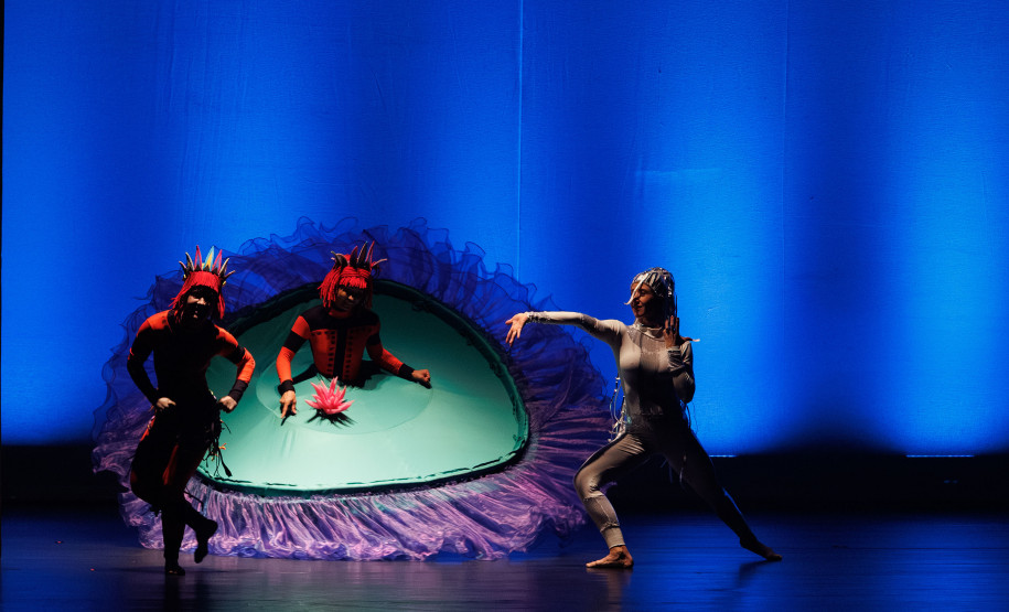 Lendas Brasileiras: crianças se encantam com espetáculo do Balé Teatro Guaíra e Orquestra Sinfônica do Paraná