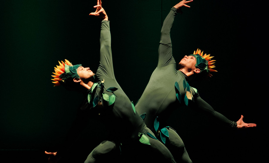 Lendas Brasileiras: crianças se encantam com espetáculo do Balé Teatro Guaíra e Orquestra Sinfônica do Paraná