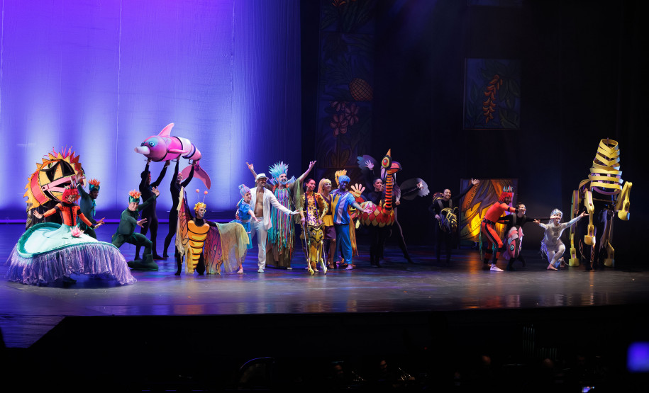 Lendas Brasileiras: crianças se encantam com espetáculo do Balé Teatro Guaíra e Orquestra Sinfônica do Paraná