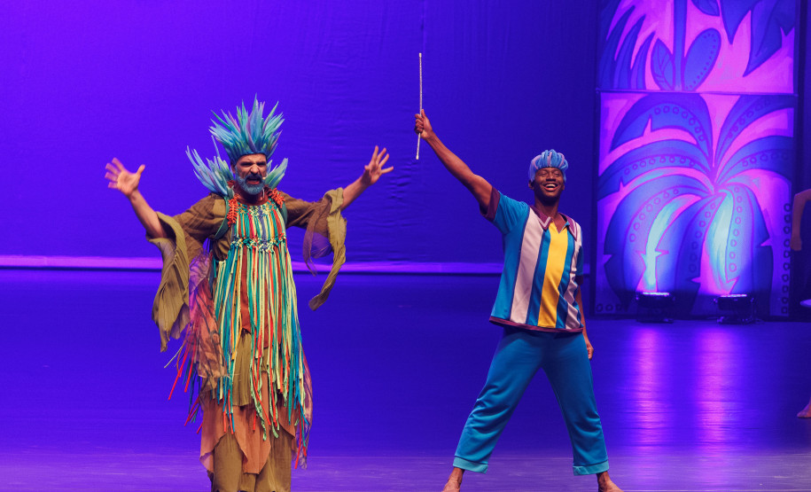 Lendas Brasileiras: crianças se encantam com espetáculo do Balé Teatro Guaíra e Orquestra Sinfônica do Paraná